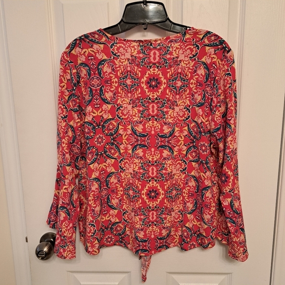 Torrid Print Top Boho Colourful Tie Front Shirt Women's Size M/L (Torrid 00) - Picture 13 of 14